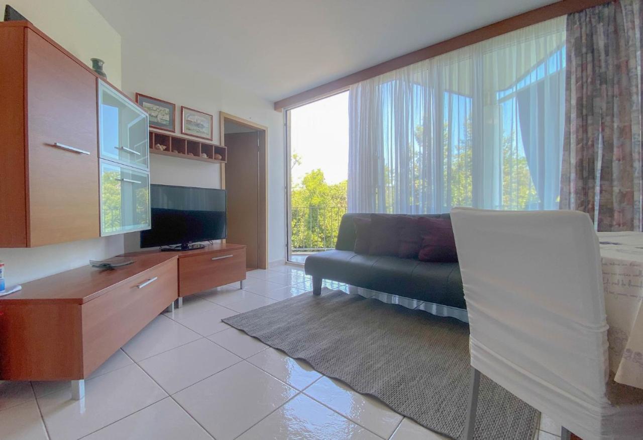 Apartamento Romina Zambratija  Exterior foto